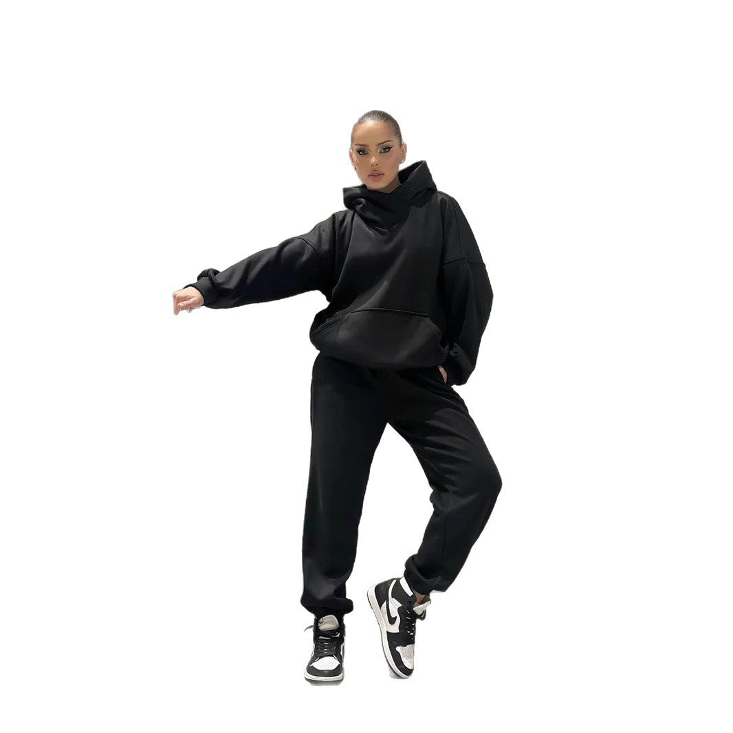Damen gemütlicher Oversized Hoodie mit intuitivem Kordelzug und passender Jogginghose EB