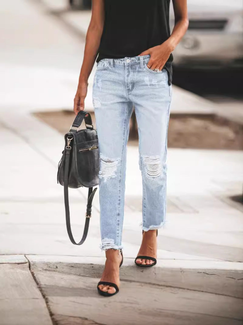 Damen Ripped Denim-Jeans mit lässigem Schnitt und ausgefranstem Saum EB