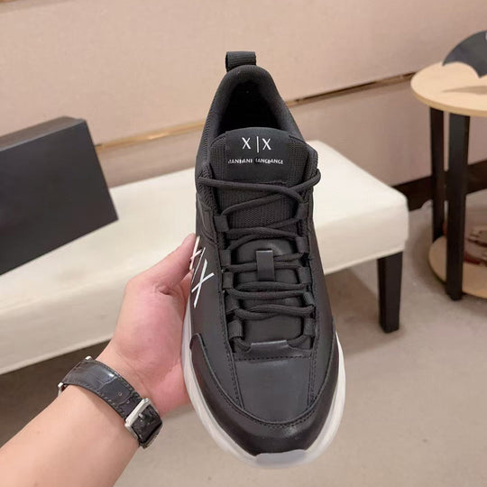 Damen Sportliche Laufschuhe mit dämpfender Laufsohle und atmungsaktivem Mesh-Obermaterial EB