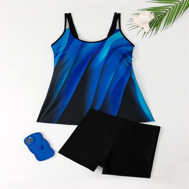 Damen Tankini-Set mit figurbetonendem Schnitt und sportlichen Shorts EB