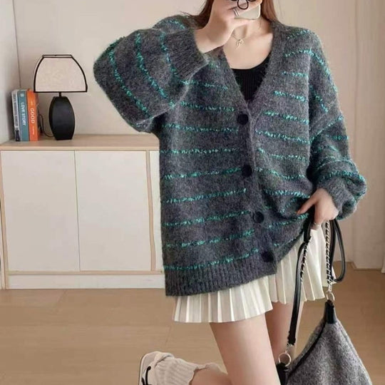 Damen Gemusterte Strickjacke mit sanften Puffärmeln und Knopfleiste EB