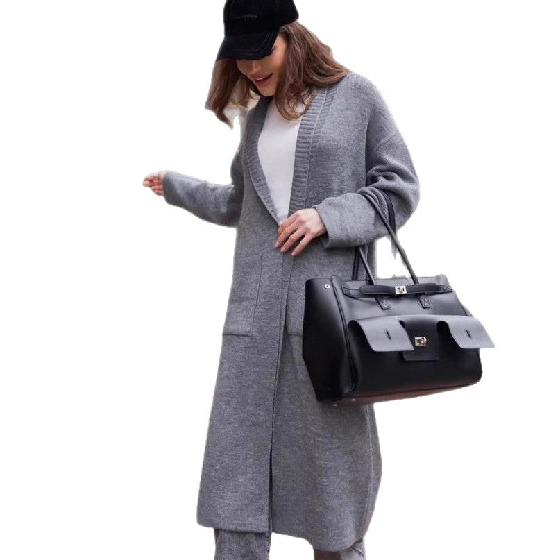 Damen Strickmantel mit tiefem V-Ausschnitt und großen Taschen EB