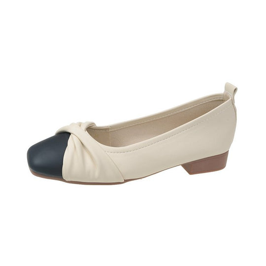 Damen Ballerinas mit ornamentalen Schlaufen und eleganter Kappe EB