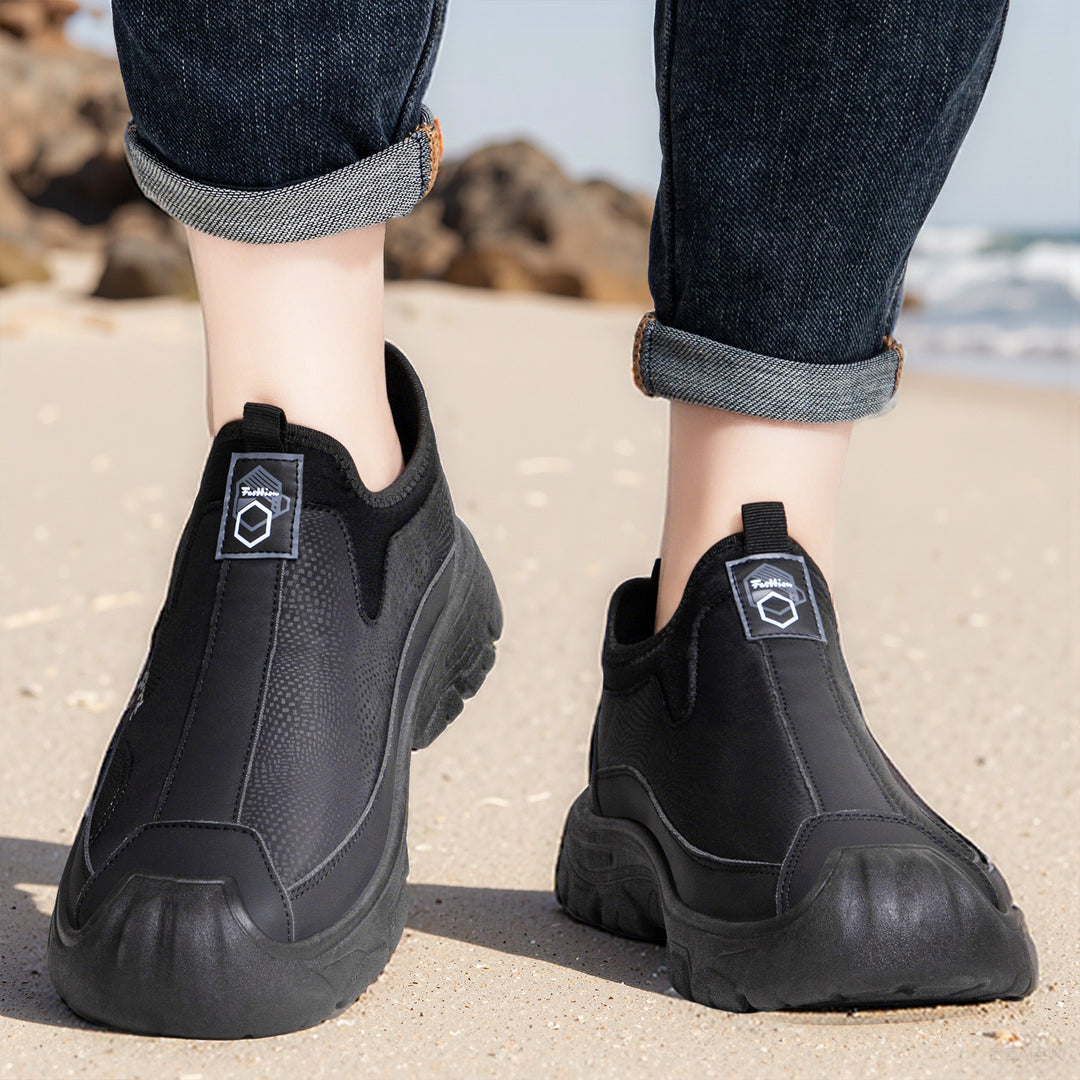 Herren nan robuster Slip-On Arbeitssneaker mit verstärkter Zehenkappe, rutschfester Profilsohle und elastischem Einstieg EB