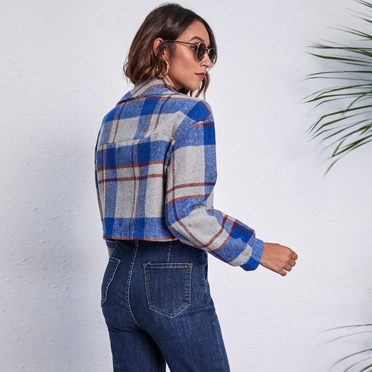 Damen Karierte Short-Jacke mit zwei aufgesetzten Taschen und Knopfdetails EB