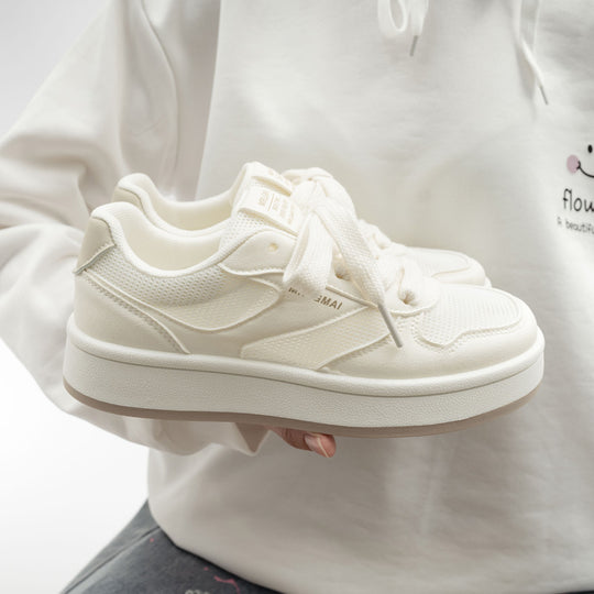 Damen Sportschuh mit atmungsaktiver Mesh-Oberfläche und gepolstertem Innenfutter EB