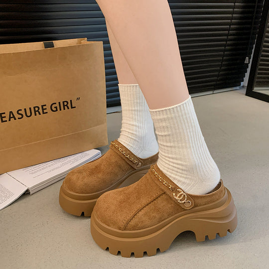 Damen Clogs mit trendiger Logoplatte und rutschsicherer Sohle EB