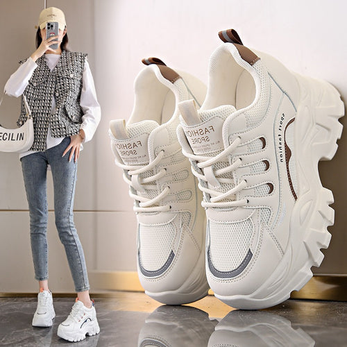 Damen Sportliche Sneakers mit atmungsaktivem Mesh-Obermaterial und dämpfender Sohle EB