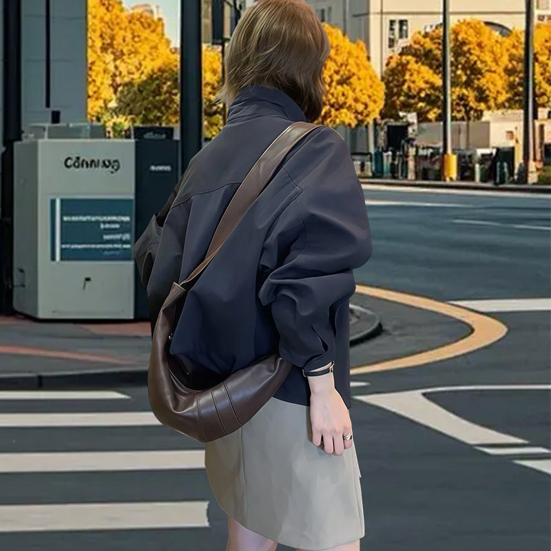 Damen modische Kurzjacke mit innovativem Kragen und dekorativen Knöpfen EB