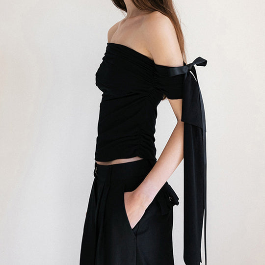 Damen Off-Shoulder Oberteil mit Rüschendetails und transparentem Ärmel EB