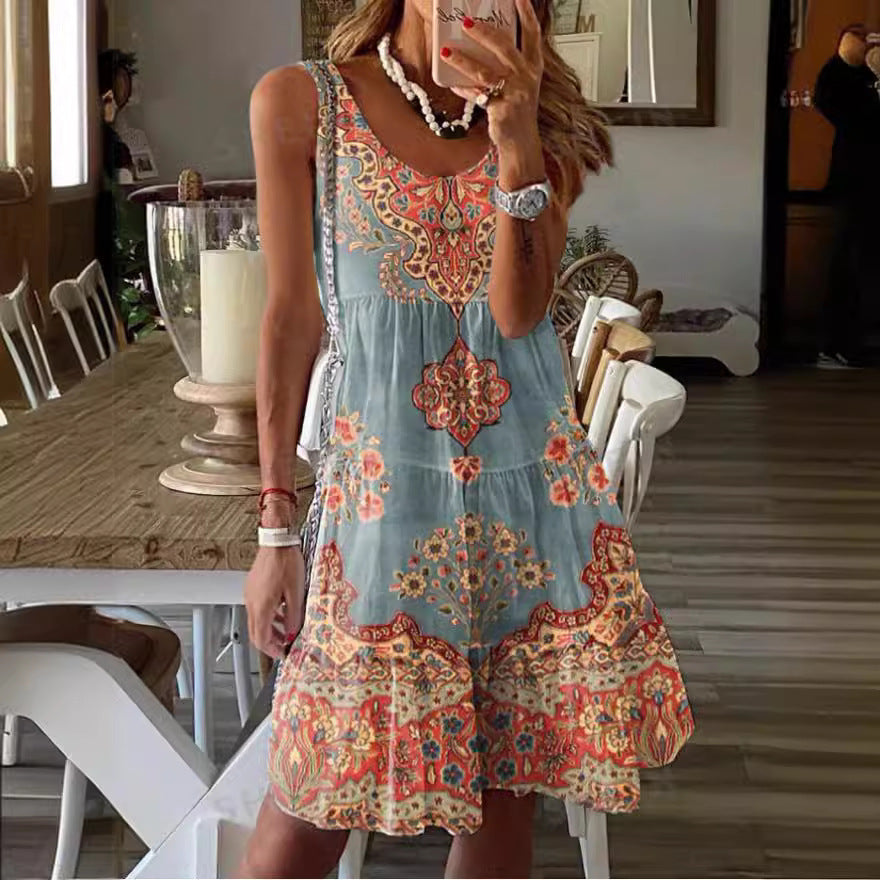 Damen Freizeitkleid mit verstellbaren Trägern und verspieltem Muster EB
