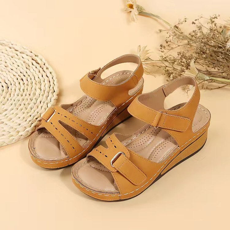 Damen Komfort-Sandalen mit verstellbaren Klett- und Schnallenriemen sowie ergonomischem Fußbett EB
