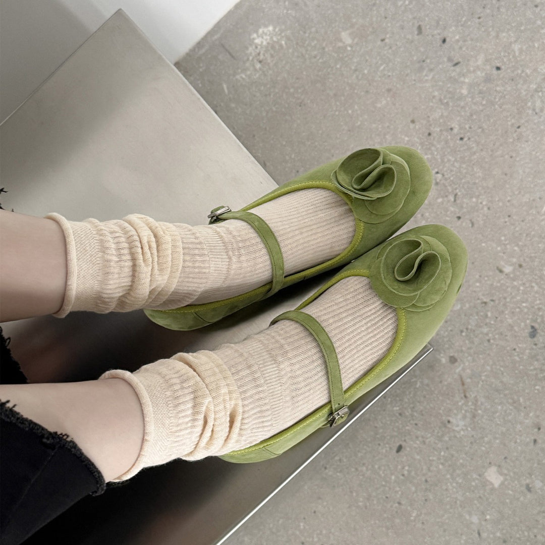 Damen Ballerina-Schlüpfschuhe mit floralem Design und verstellbarem Riemchen EB