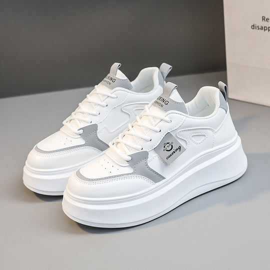 Damen Chunky Sneakers mit dämpfender Laufsohle und sportlichem Design EB