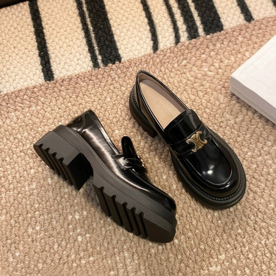 Damen elegante Loafers mit glänzender Oberfläche und robustem Plateau EB