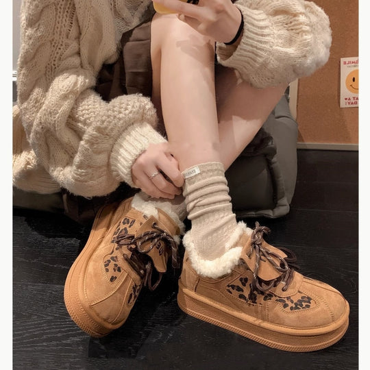 Damen Freizeit-Sneaker mit warmem Innenfutter und modischem Leopardenmuster EB
