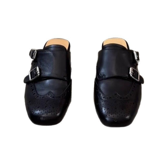 Damen Mokassins mit dekorativen Schnallen und perforierten Details EB