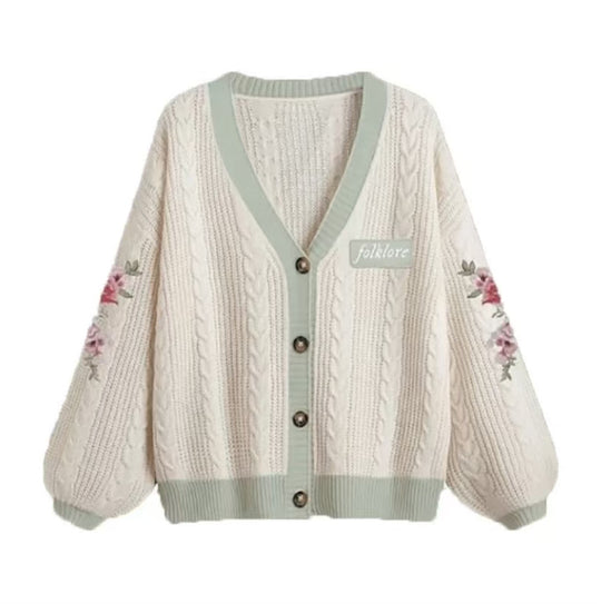 Damen nan gestrickter Oversize-Cardigan mit Zopfmuster, V-Ausschnitt, Knopfleiste und floraler Ärmelstickerei EB