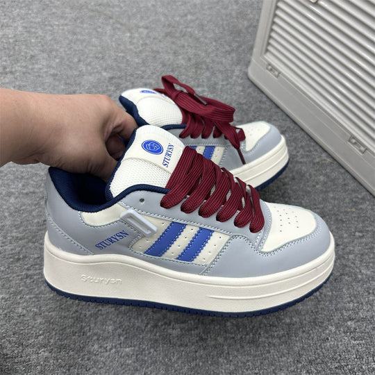 Damen Sneakers mit stilvollen Akzenten und rutschfester Sohle EB