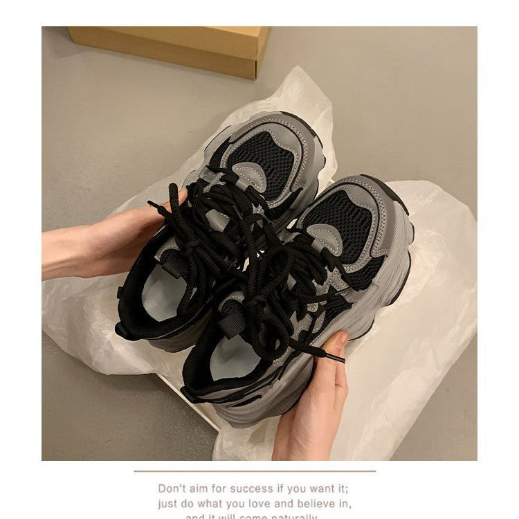 Damen Sneakers im urbanen Chunky-Stil mit atmungsaktiver Mesh-Oberfläche und komfortabler Dämpfung EB