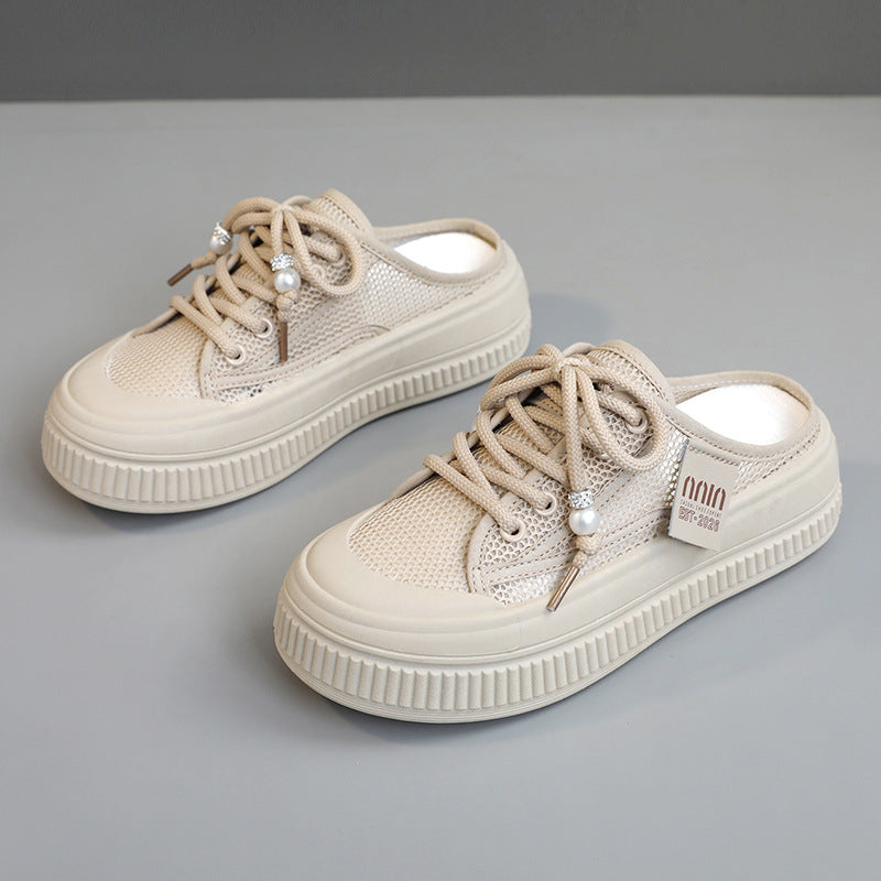 Damen Slip-On Sneakers mit atmungsaktiver Mesh-Oberfläche und modischen Akzenten EB