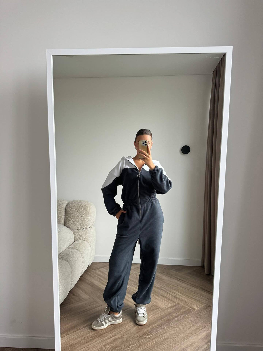 Damen gemütlicher Fleece-Overall mit Kapuze, durchgehendem Reißverschluss und elastischen Bündchen Eichborn Berlin