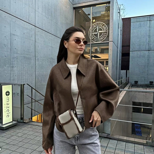 Damen Modische Kurzjacke mit voluminösen Ärmeln und lässigem Schnitt EB