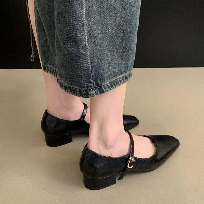 Damen Elegante Ballerinas mit verstellbarem Riemen und komfortabler Innensohle EB