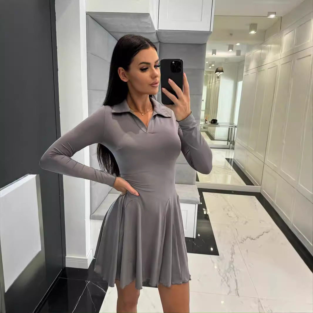 Damen sportliches Polo Kleid mit elegantem Schwung EB