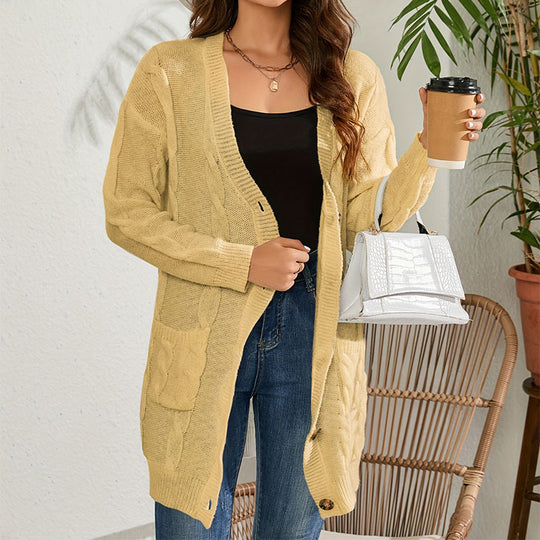 Damen Strickjacke mit großem Zopfmuster und praktischen Taschen EB