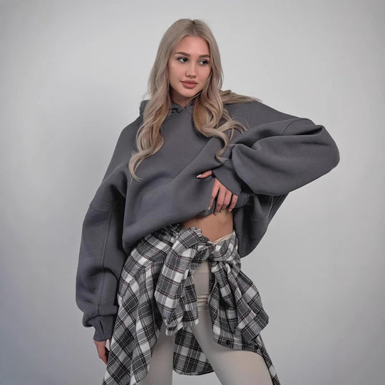 Damen oversized Kapuzenpullover mit extraweiter Passform und tief geschnittener Kapuze Eichborn Berlin