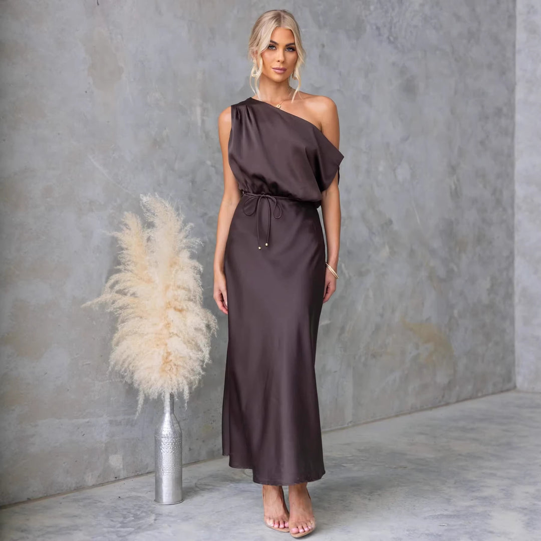 Damen Maxi-Kleid mit schulterfreiem Design und elastischem Taillenbund EB