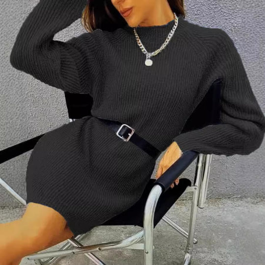 Damen Oversized Strickkleid mit weitem Rundhalsausschnitt und lässigem Schnitt EB