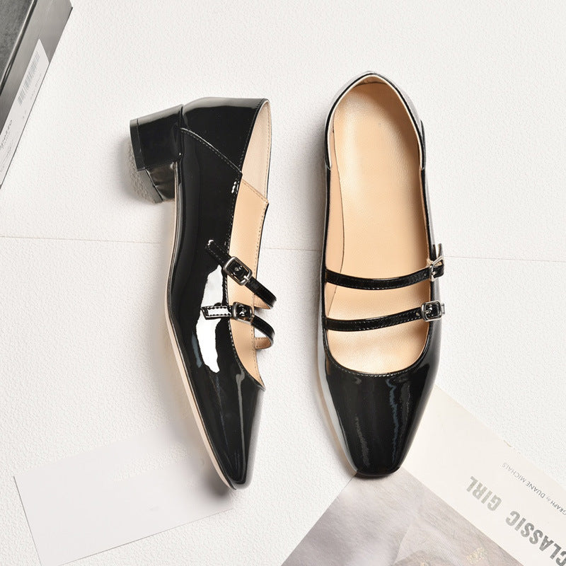 Damen Elegante Ballerinas mit schickem Riemchenverschluss und komfortablem Blockabsatz EB