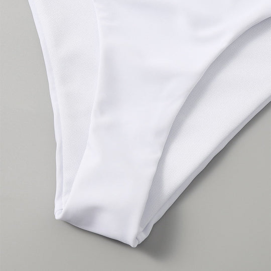 Damen Einseitiger Bikini mit innovativem Cut-Out EB