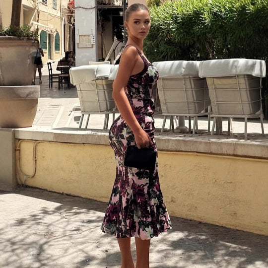 Damen Elegantes Maxikleid mit floralem Print und feminine Passform EB