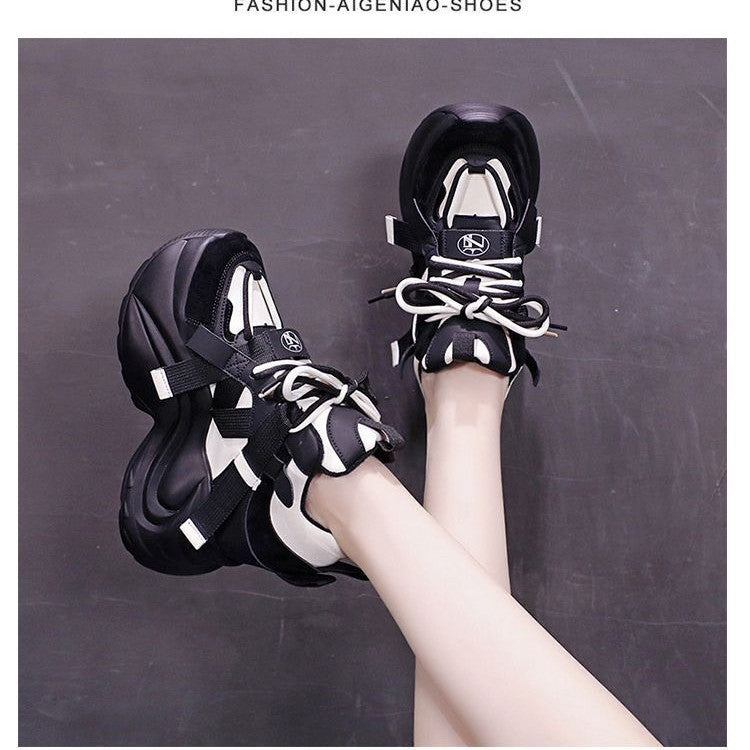 Damen Chunky-Sneaker mit modischem Design und maximalem Komfort EB