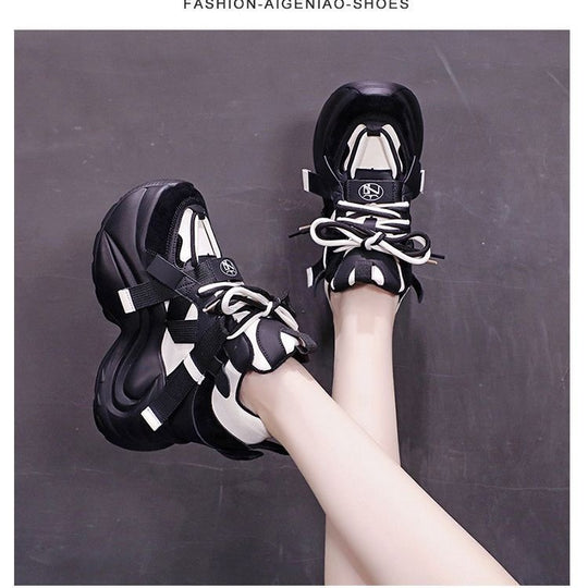 Damen Chunky-Sneaker mit modischem Design und maximalem Komfort EB