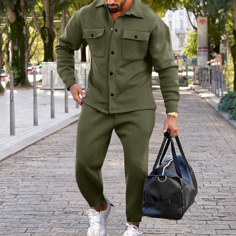 Herren Modischer Freizeitanzug mit stilvollen Brusttaschen und praktischen Details EB