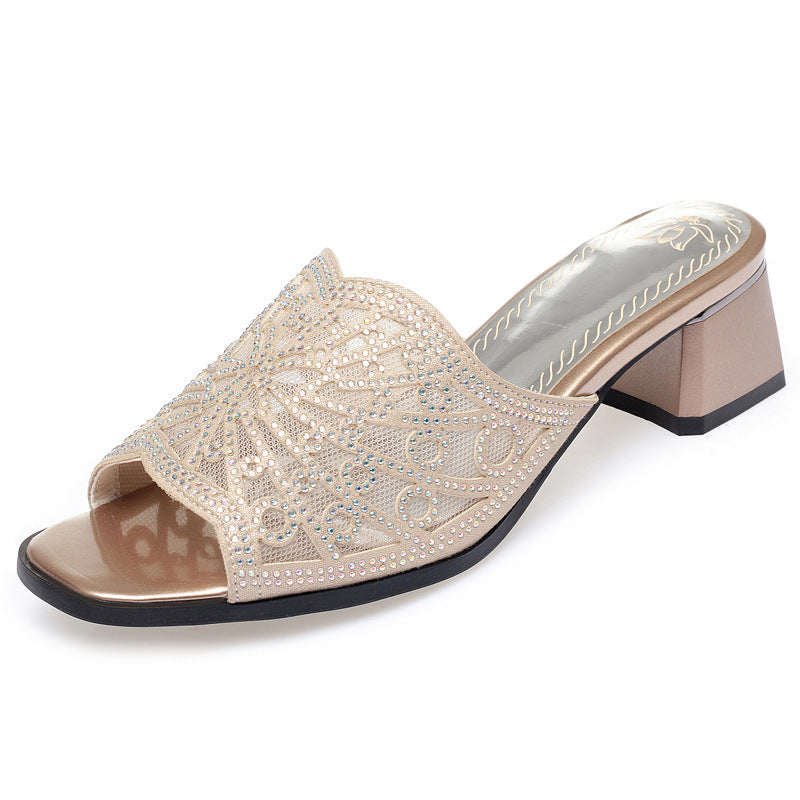 Damen Riemchen-Sandaletten mit elegantem Schmuckdetail und bequemen Blockabsatz EB