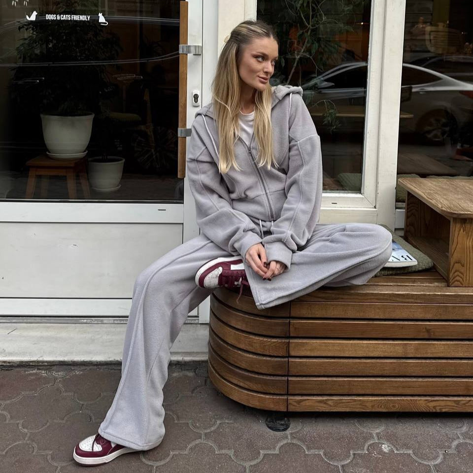Damen Fleece-Lounge-Set mit kurzem Reißverschluss-Hoodie und taillenhoher Kordel-Jogginghose EB