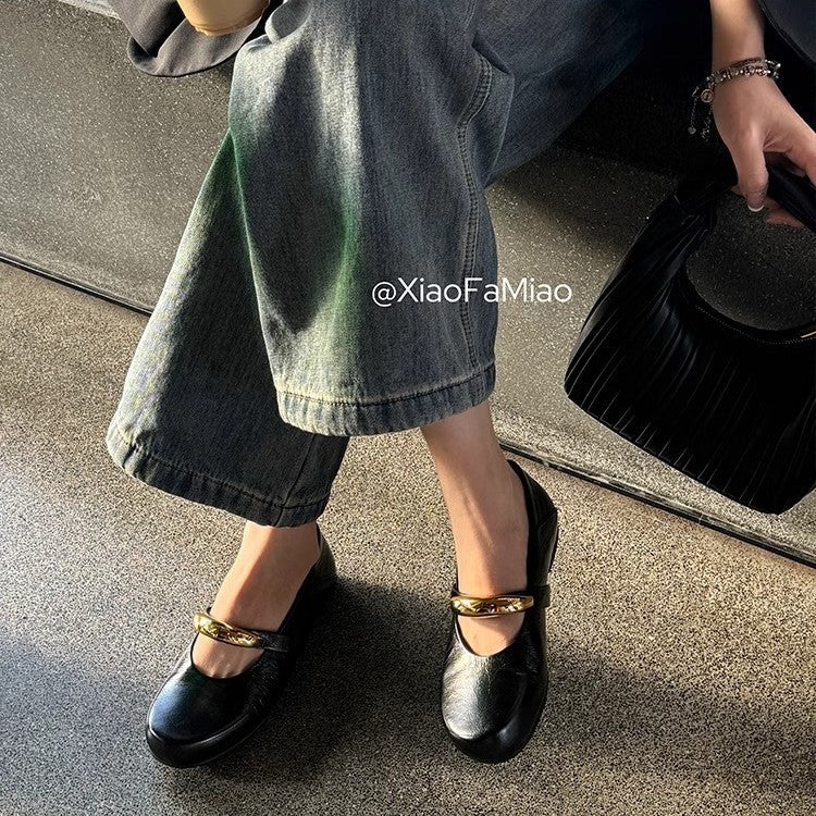 Damen Ballerina-Schuhe mit modischer Schnallenverzierung und pantentlicher Passform EB