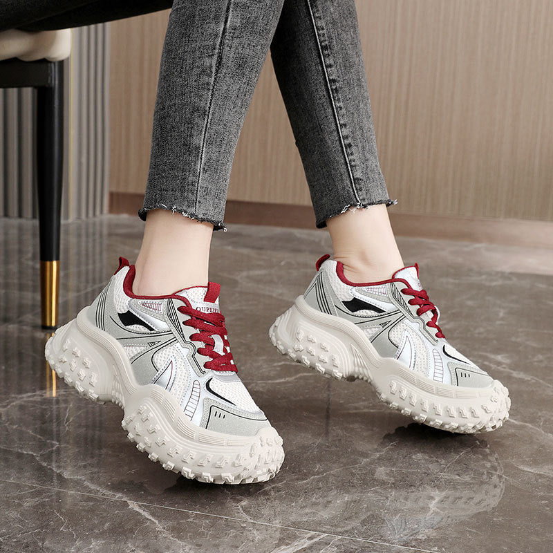 Damen Sportliche Sneakers mit dämpfendem Sohlenprofil und innovativem Design EB