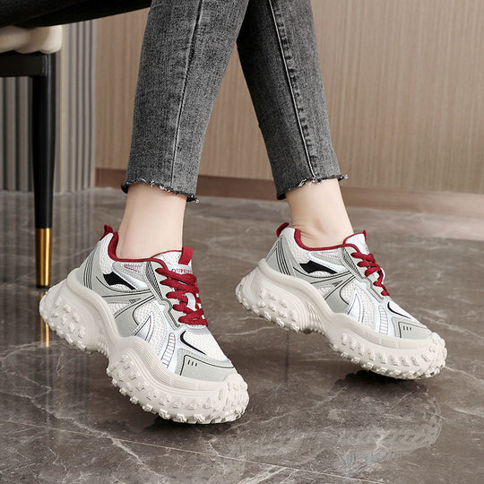Damen Sportliche Sneakers mit dämpfendem Sohlenprofil und innovativem Design EB