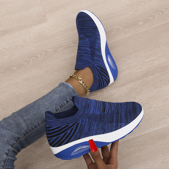 Damen Atmungsaktive Slip-On Sneakers mit dämpfendem Fußbett EB