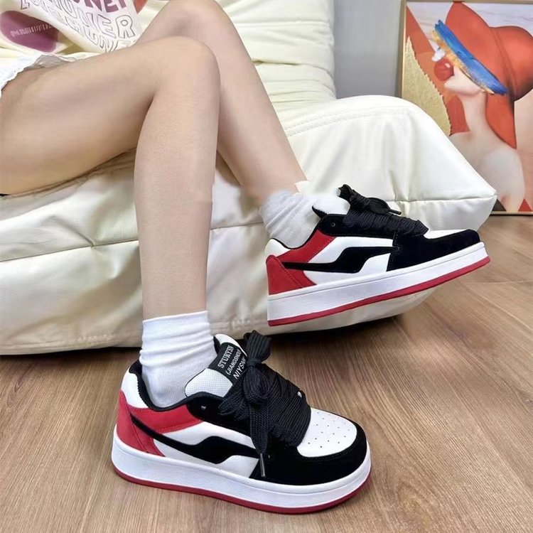 Damen Urban Style Sneakers mit dämpfender Sohle EB
