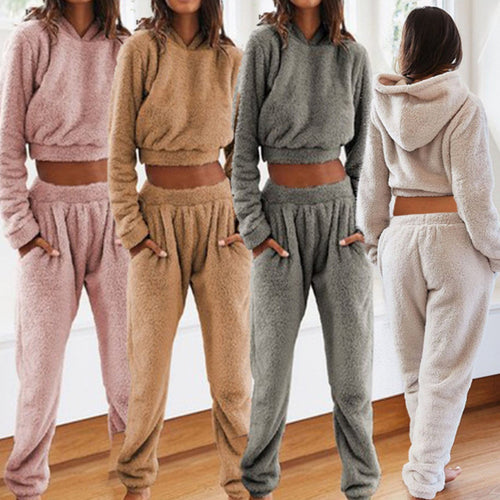 Damen kuscheliges Lounge-Set aus weichem Fleece EB