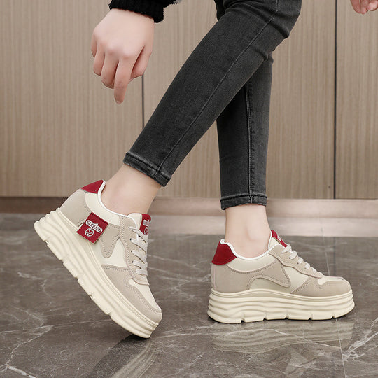 Damen Sportliche Chunky Sneakers mit dämpfendem Sohlenprofil und modischem Design EB