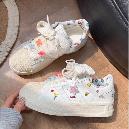 Damen Sneakers mit verspieltem Dekor und atmungsaktiver Innenausstattung EB