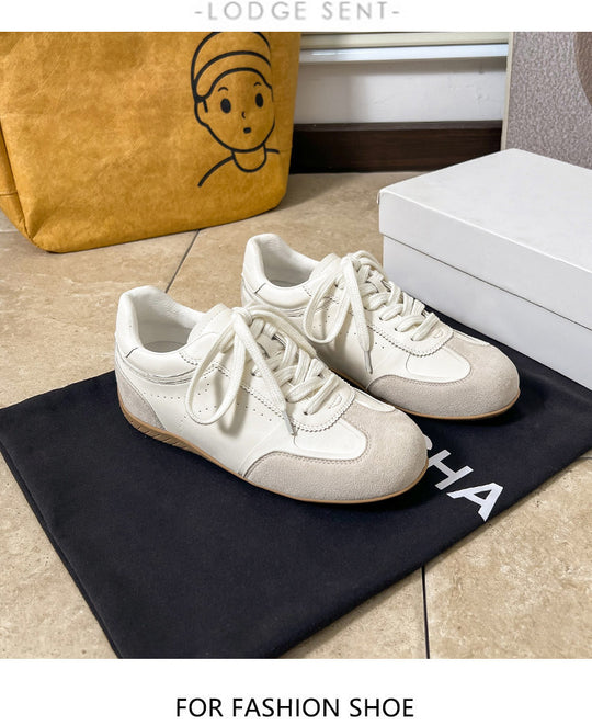 Damen Sportliche Sneakers im Retro-Stil mit weichem Wildleder EB